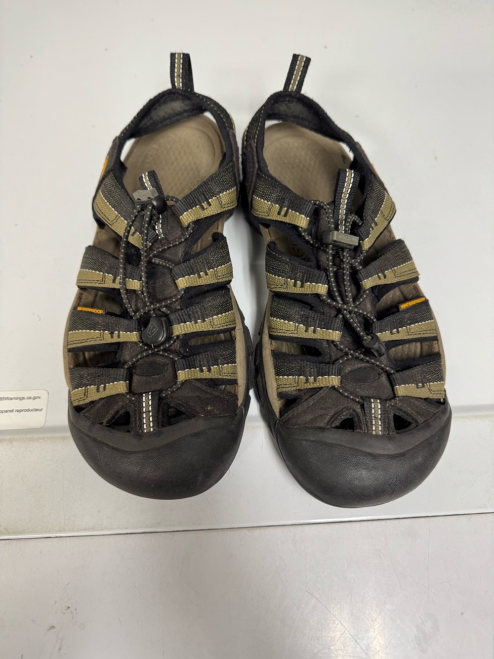 Men’s KEEN Newport H2 Sandal (Olive Tan/Black) - Size 8.5